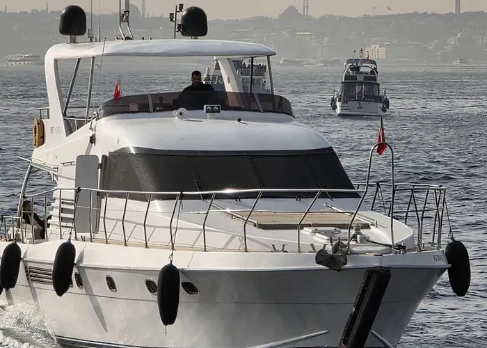 Rotavira Yat Kiralama Platformu Botel *